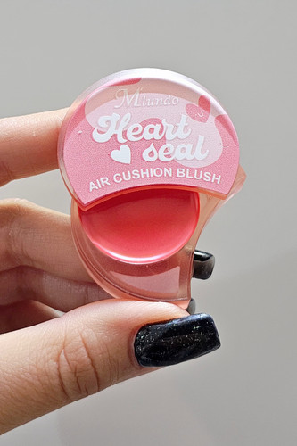 رژگونه تکی چرب