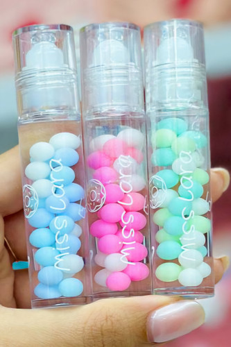 روغن حجم دهنده لب