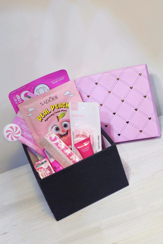 پک هدیه صورتی کادویی