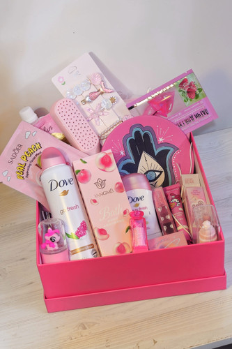 باکس هدیه بزرگ صورتی