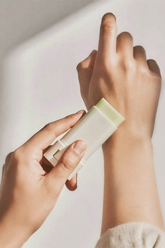 ضد آفتاب استیکی Jay