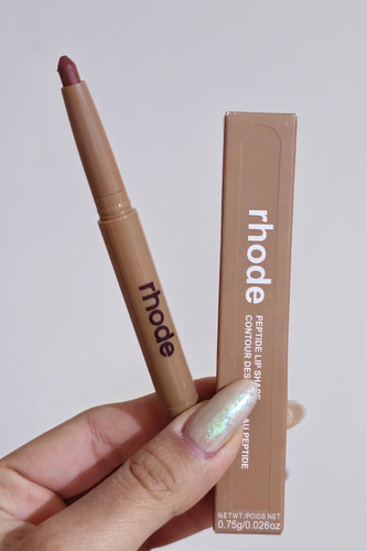 خط لب رود rhode